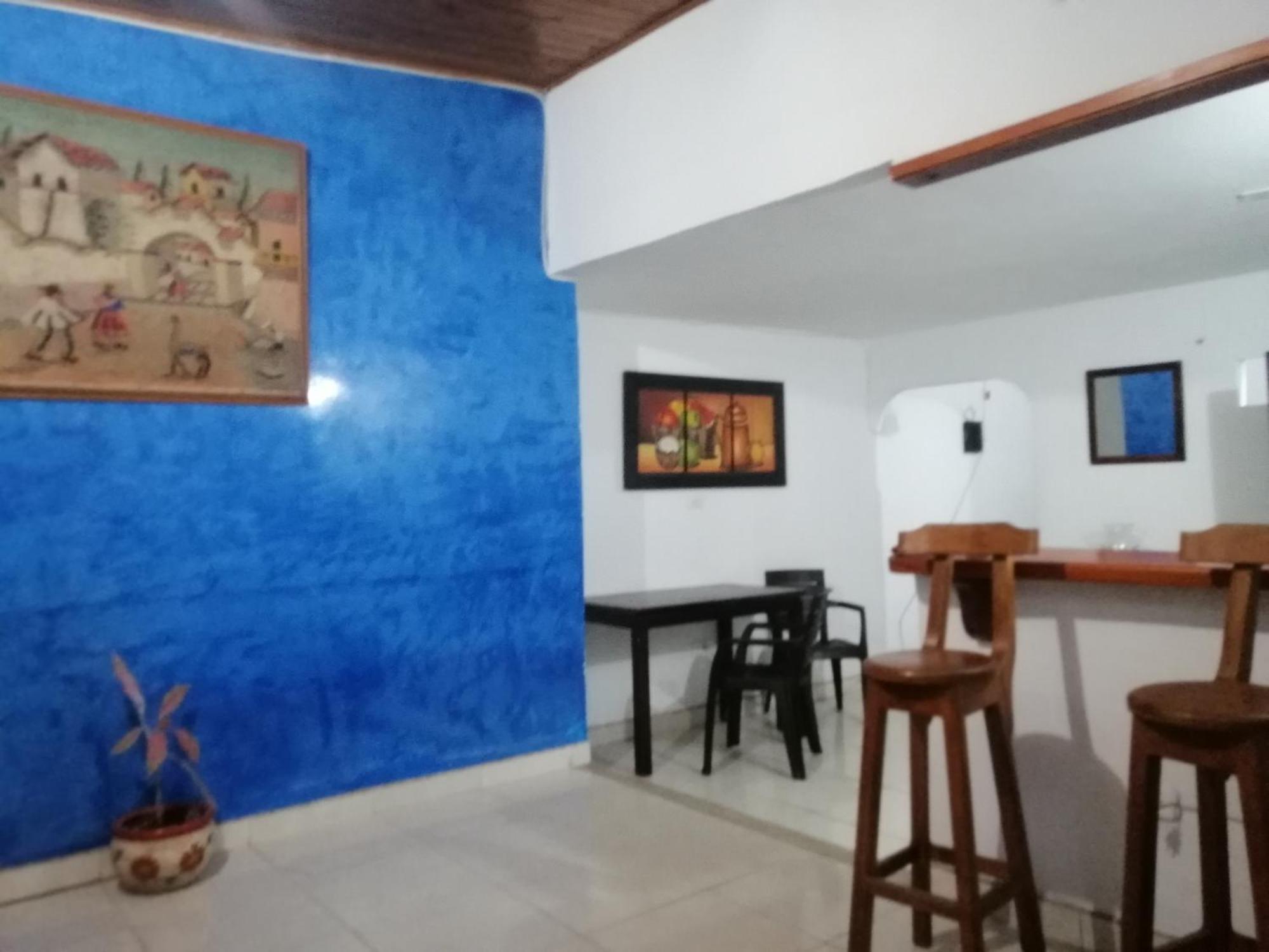 Hotel Low Cost La Dorada Exterior photo