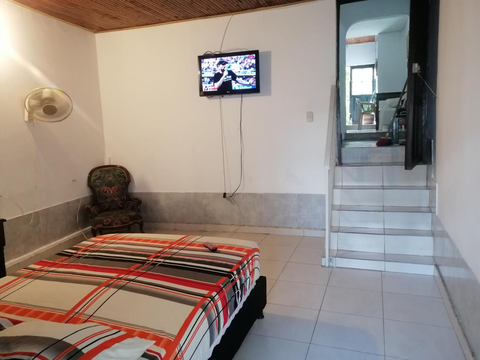 Hotel Low Cost La Dorada Exterior photo